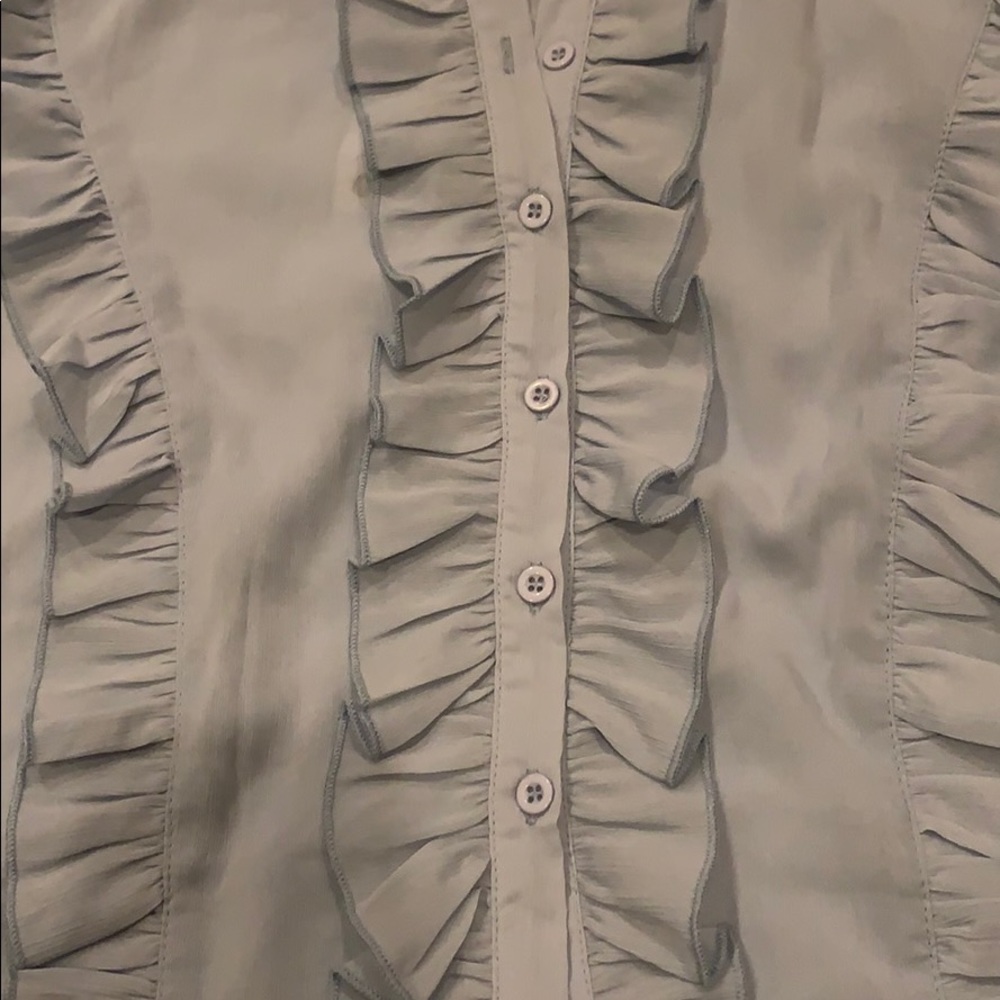 Cropped Ruffle Blouse - Picture 2 of 2